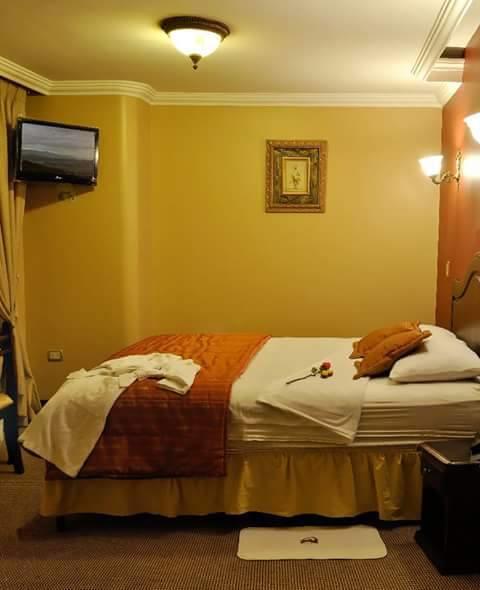 Hotel Prado Internacional โลจา ภายนอก รูปภาพ